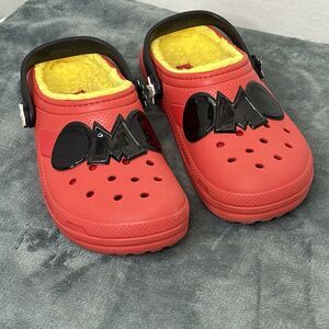 Crocs Classic Lined Disney Mickey Mouse Clogs Size J5